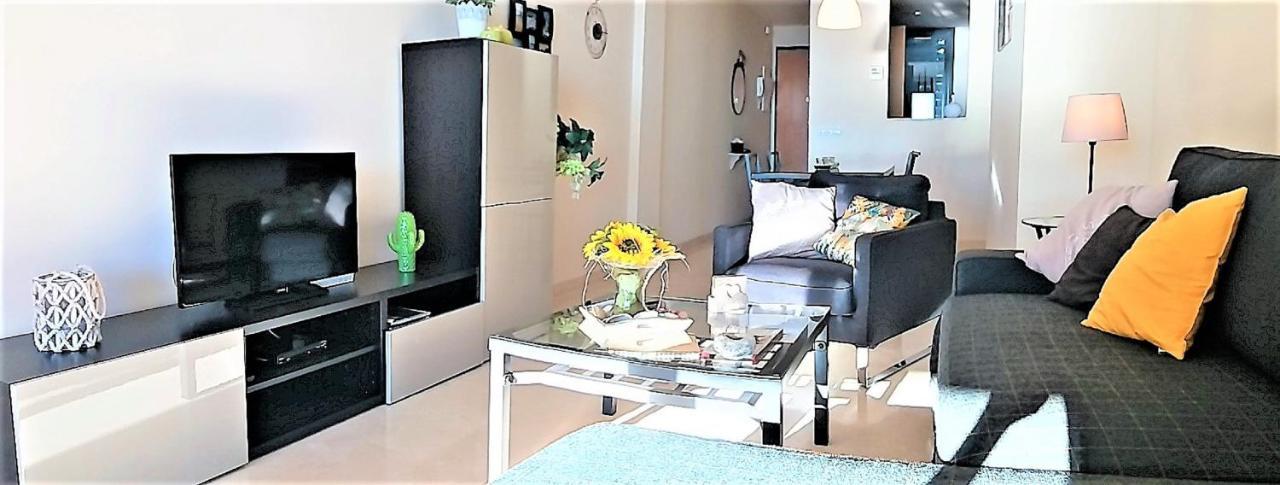 Casa Julia Apartment กาซาเรส ภายนอก รูปภาพ